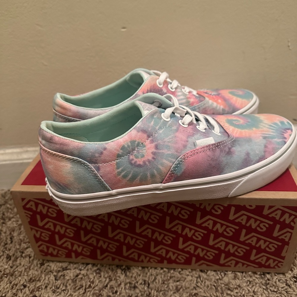 Tie Dye Soothing Sea Vans